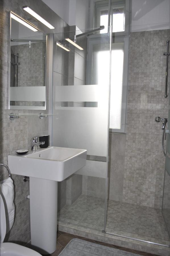 Hotel Triumf 부쿠레슈티 외부 사진
