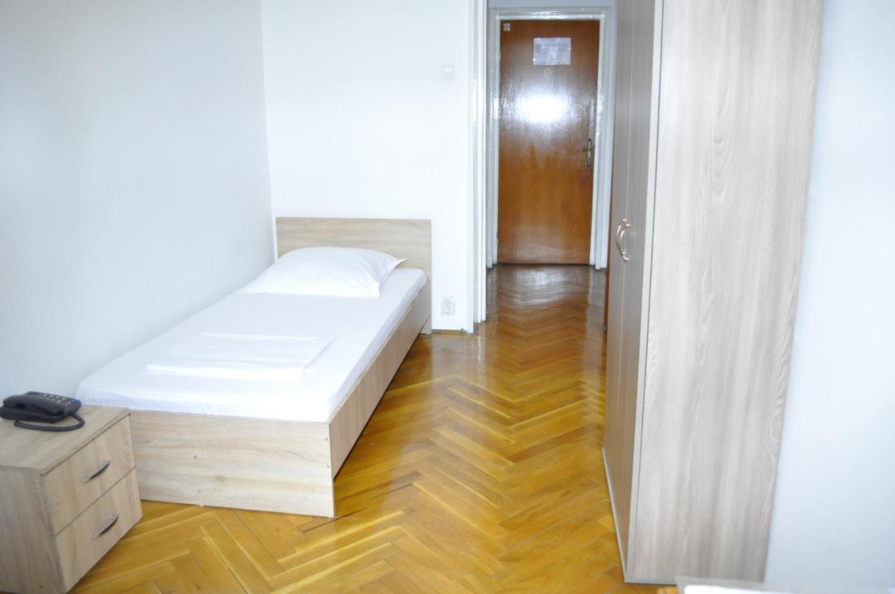 Hotel Triumf 부쿠레슈티 외부 사진