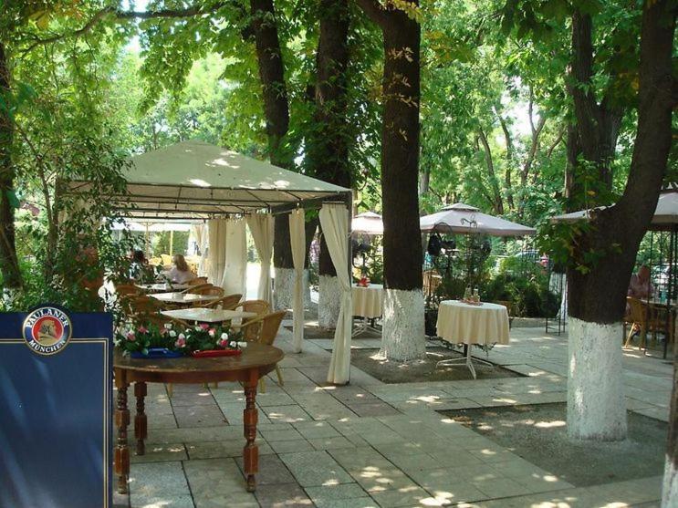 Hotel Triumf 부쿠레슈티 외부 사진