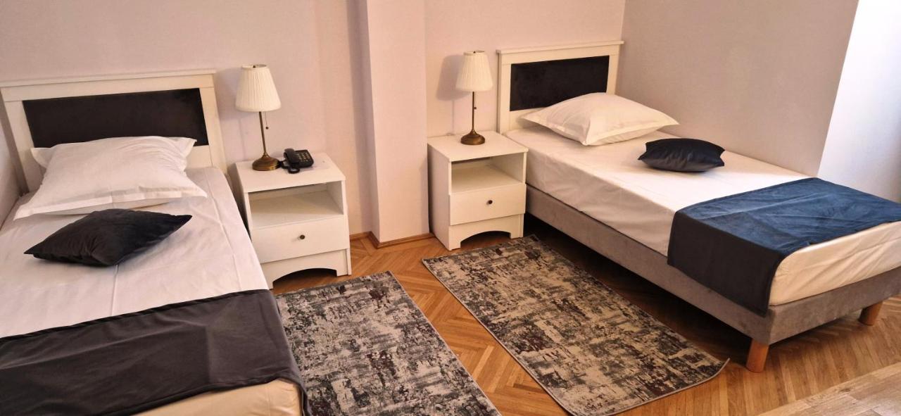 Hotel Triumf 부쿠레슈티 외부 사진